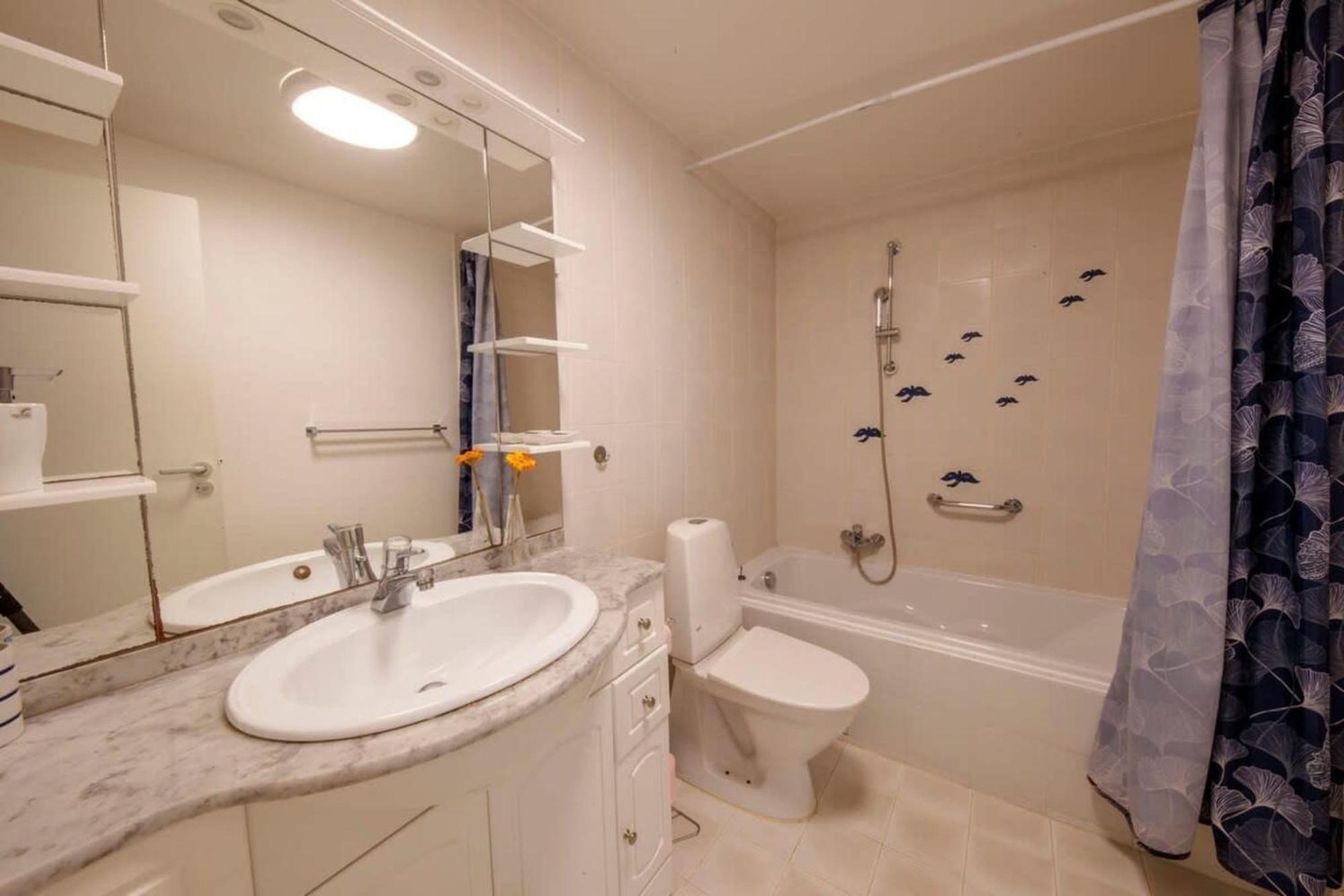 Belle villa 4 chambres - jacuzzi privatif - piscine Biot Esterno foto