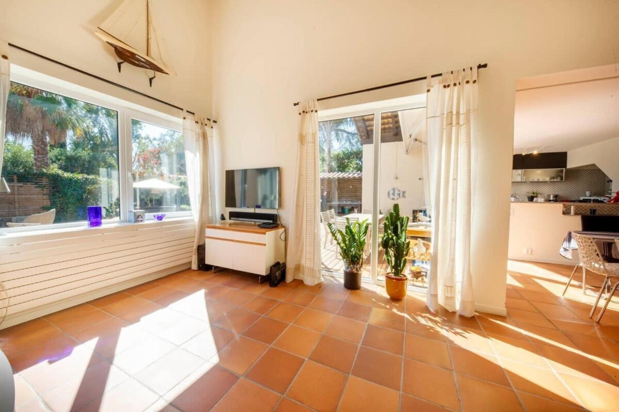 Belle villa 4 chambres - jacuzzi privatif - piscine Biot Esterno foto